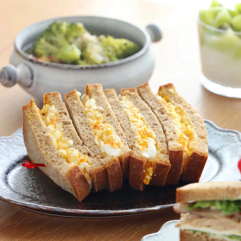 低糖質なサンドイッチ用食パンで作ったたまごサンド