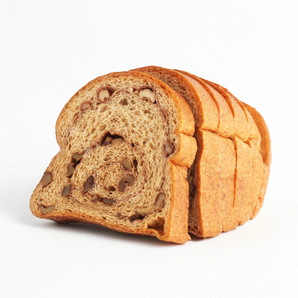 Walnut bread (5 slices) Carbohydrates: 2.6g/slices